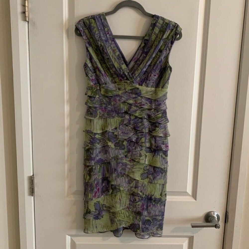 ADRIANNA Papell Womens Cocktail Dress Size 4 Purple Green Ruffle Sleevel…